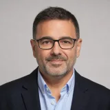 Óscar Llamazares