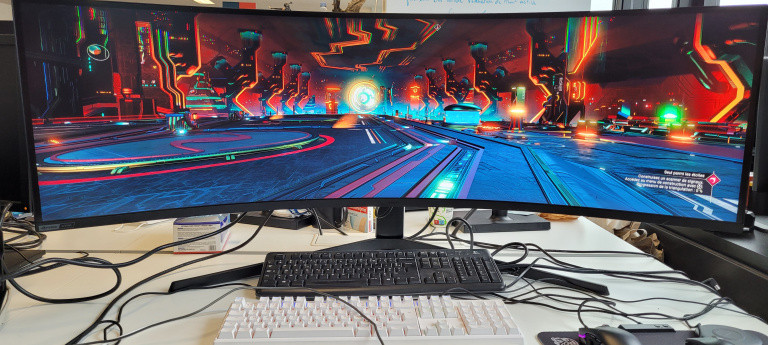 He jugado a videojuegos en un monitor de PC ultra ancho durante un mes: mi opinión